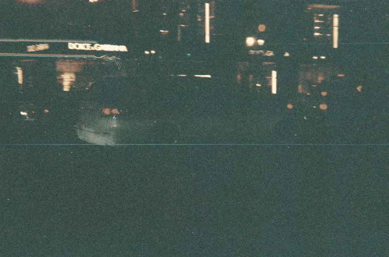 Film GIF R1-00940-0028-v2