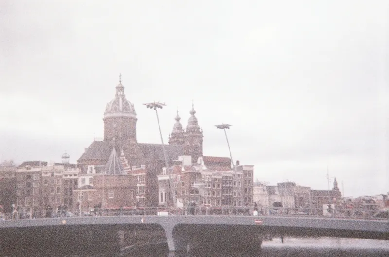 Film GIF worldtour-roll-one-R1-02807-0008-v2
