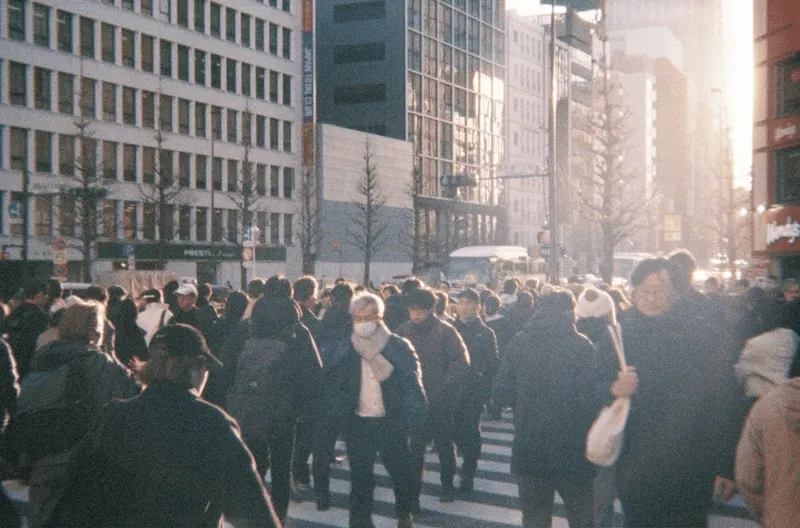 Film GIF worldtour-roll-three-R1-02802-0026-v2