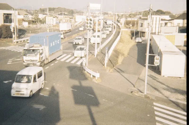 Film GIF worldtour-roll-three-R1-02802-0029-v2